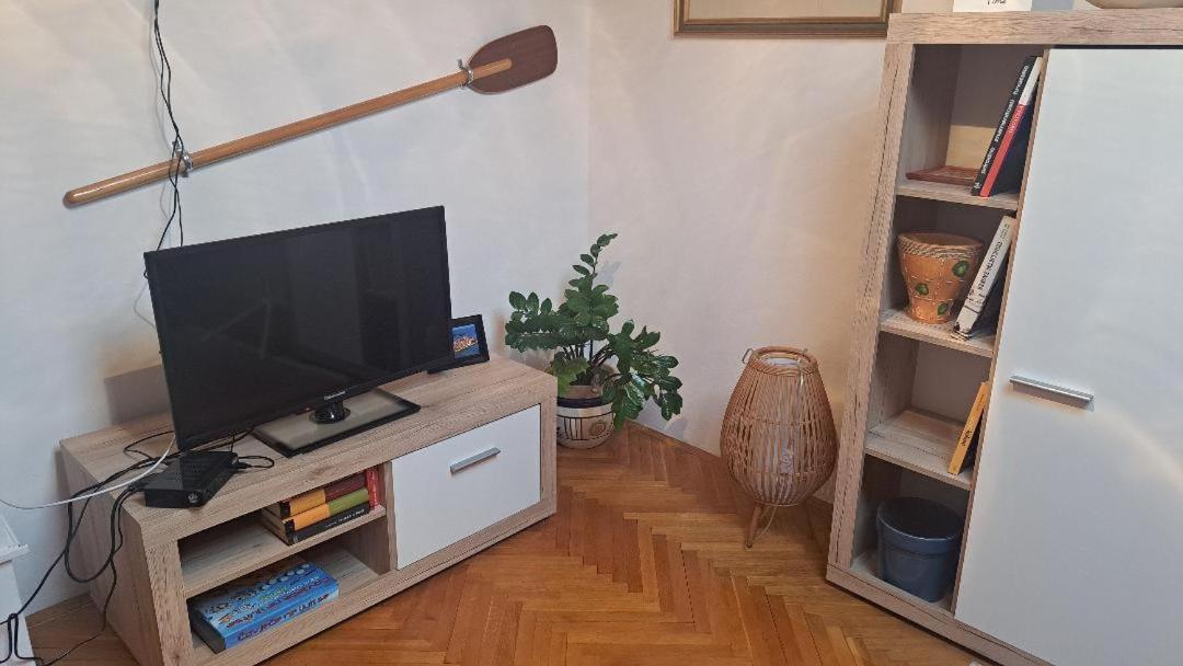 Apartmani Donna Porec Esterno foto