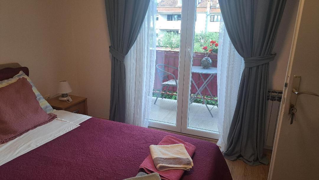 Apartmani Donna Porec Esterno foto