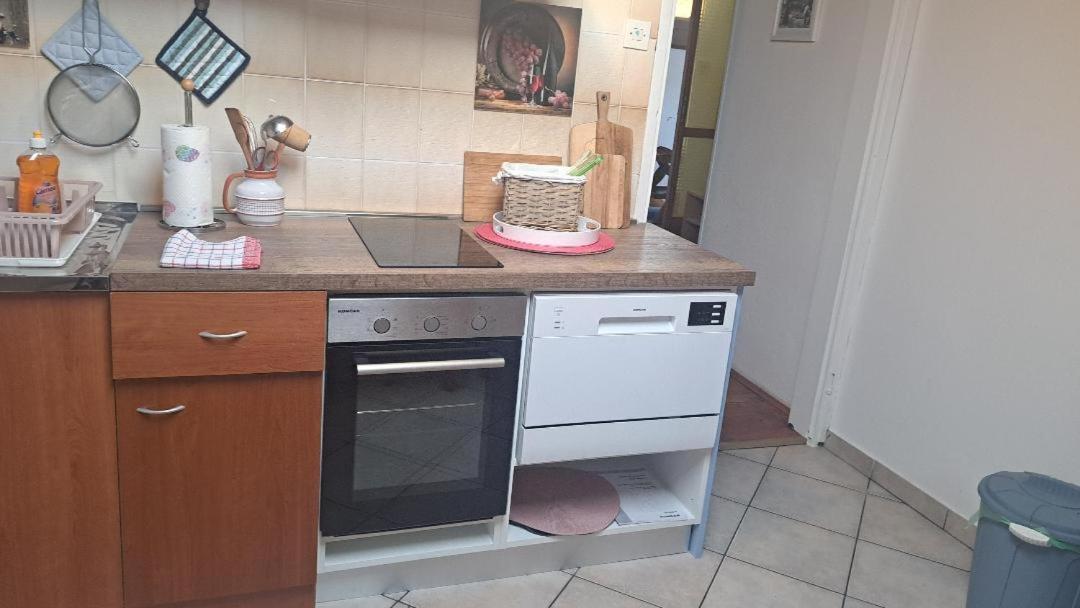 Apartmani Donna Porec Esterno foto