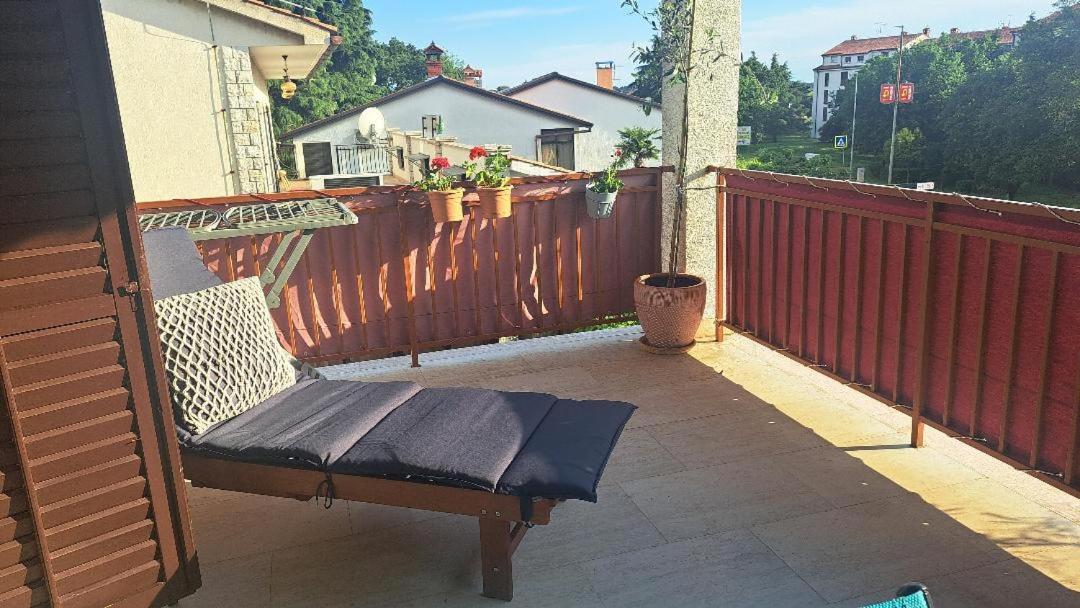 Apartmani Donna Porec Esterno foto